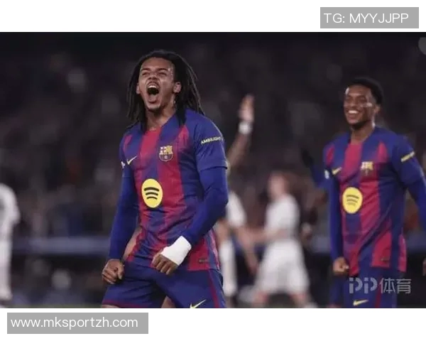 欧联杯激战巴萨逆转曼城补时绝杀引发转会热议