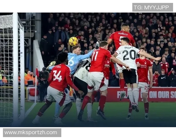 世界杯惊现冷门曼城与利物浦激战成平局神扑瞬间震撼全场