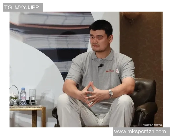 李瑞与姚明的传奇故事：从篮球场到商业巨头的跨界之旅