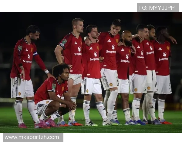 英超激战AC米兰狂胜那不勒斯五球大捷赛后分析引发热议