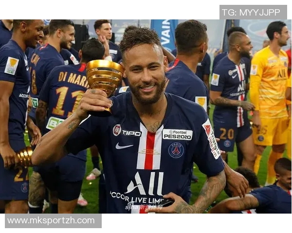 国王杯激战巴黎圣日耳曼点球大战逆转那不勒斯晋级决赛