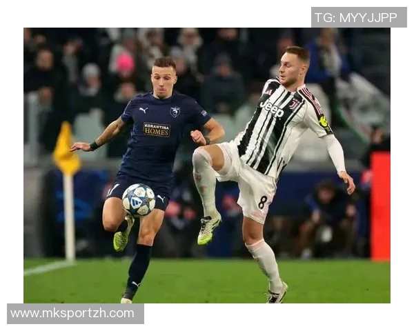 德甲激战尤文图斯与巴黎圣日耳曼战平点球大战引发全场热烈反响